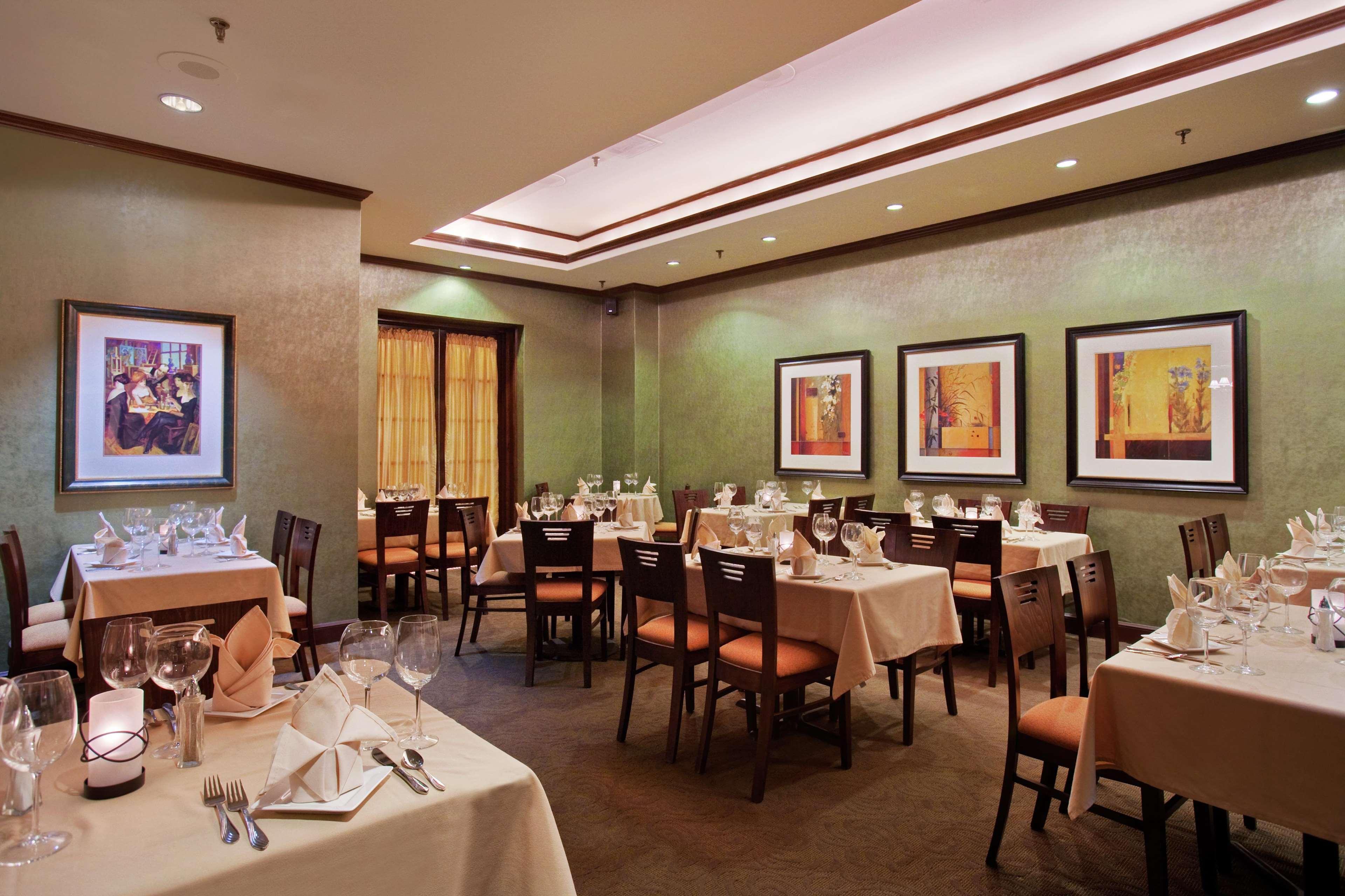 Hilton Fort Wayne At The Grand Wayne Convention Center (Adults Only) Restauracja zdjęcie