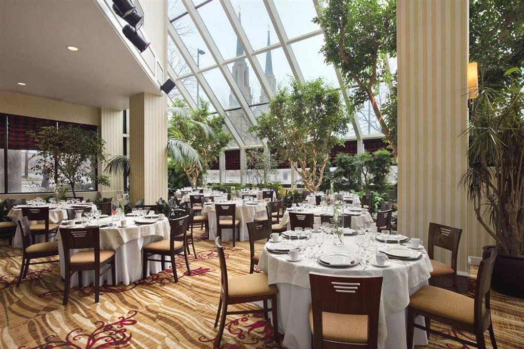 Hilton Fort Wayne At The Grand Wayne Convention Center (Adults Only) Restauracja zdjęcie
